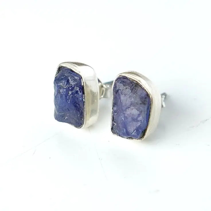 Tanzanite Earrings: A Gemstone Treasure for Gemini, Libra, Sagittarius, and Pisces SourceInfi